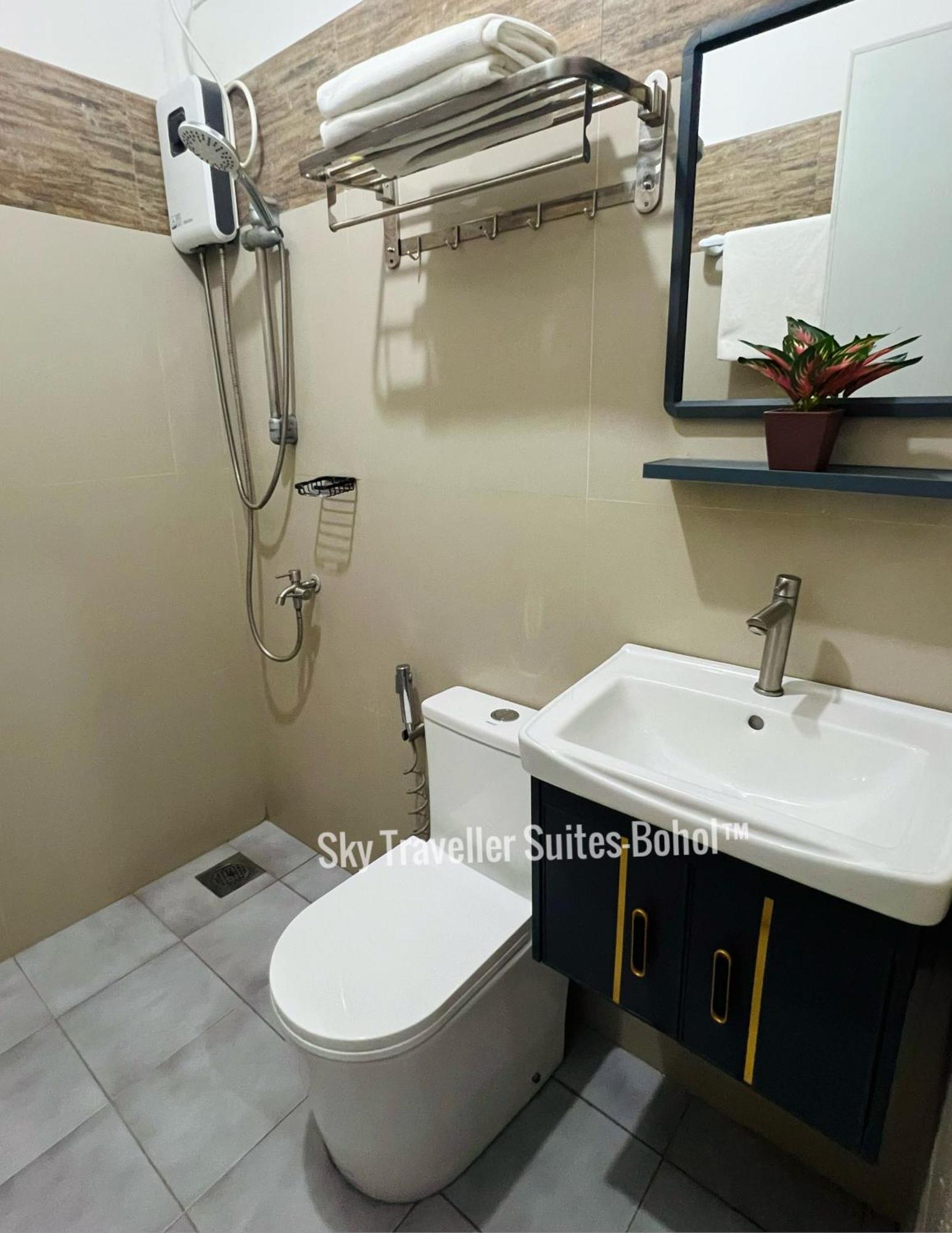 Sky Traveller Suites Panglao Exteriér fotografie