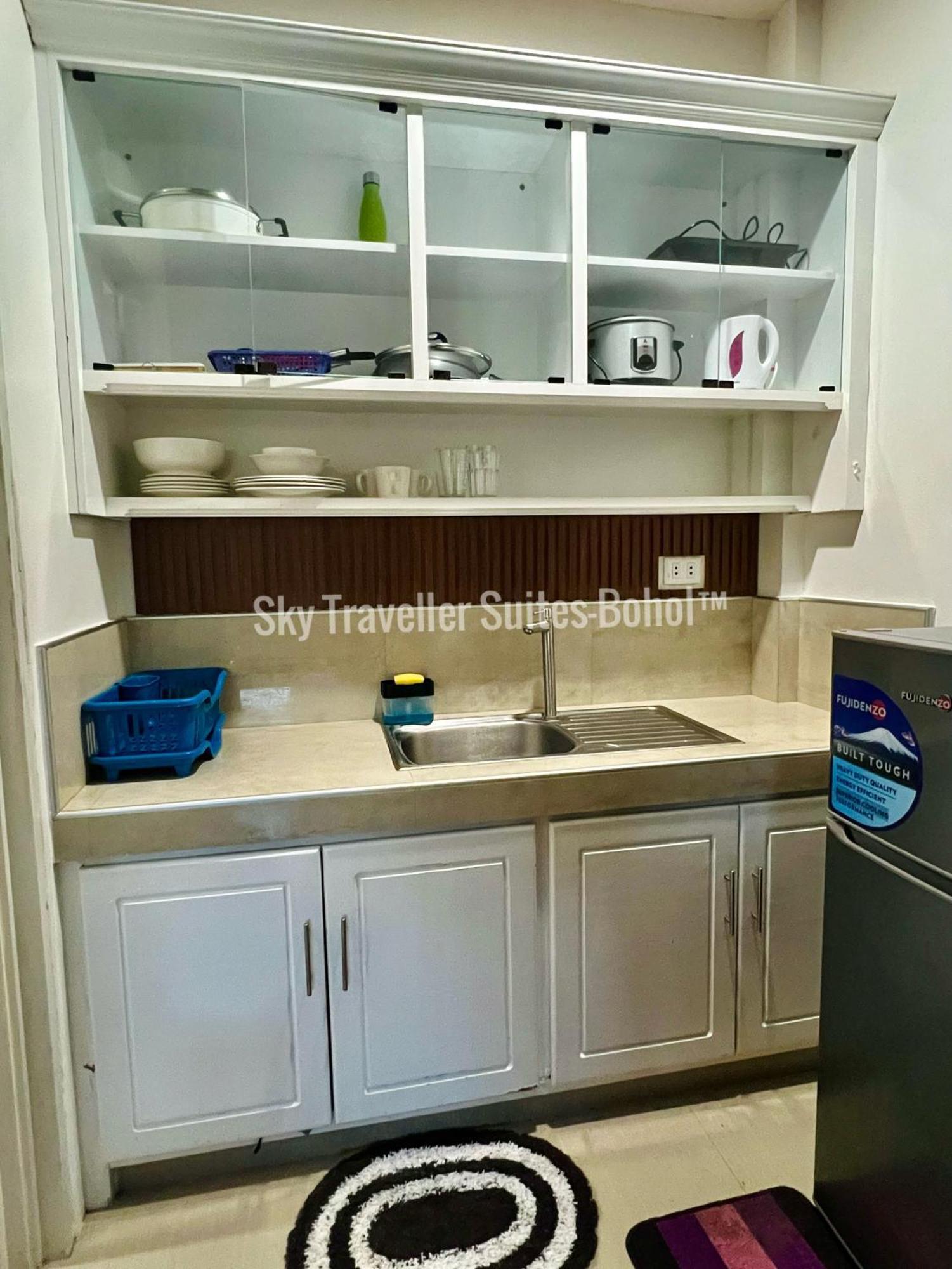 Sky Traveller Suites Panglao Exteriér fotografie